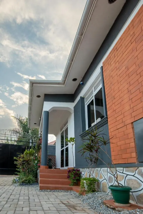 Oasis Villa Home カンパラ ウガンダ